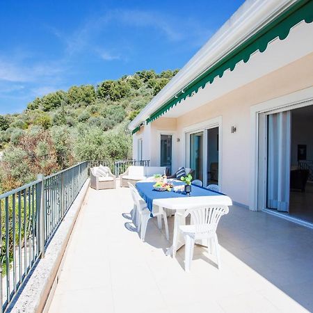 Vinaigrier Hills Vi3086 By Riviera Holiday Homes نيس المظهر الخارجي الصورة